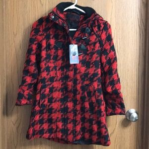 Toggle Coat red/black